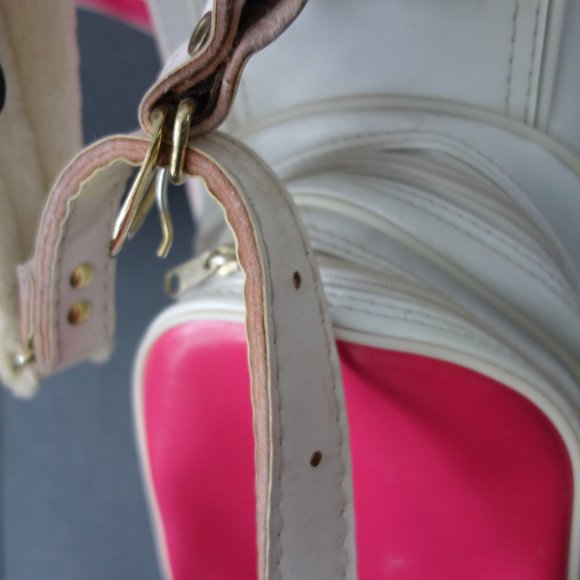 Super Cute Pink White and Blue Golf Bag with Makeup Purse Side Pouch - Picture 10 of 16